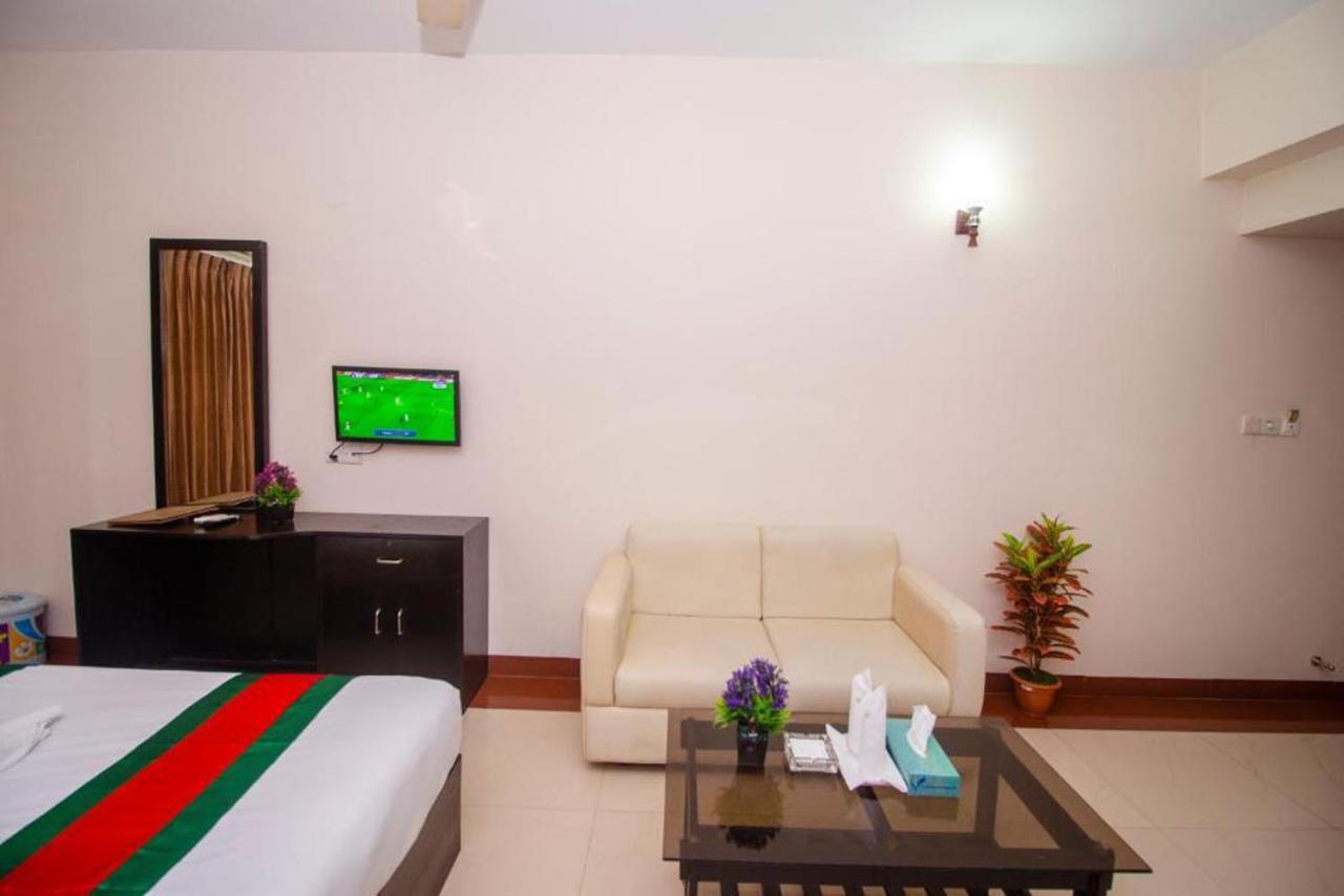 Hotel The Rahmania International ธากา ภายนอก รูปภาพ