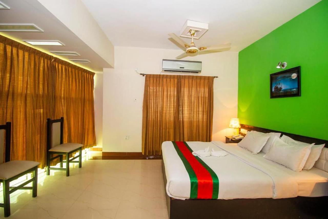 Hotel The Rahmania International ธากา ภายนอก รูปภาพ